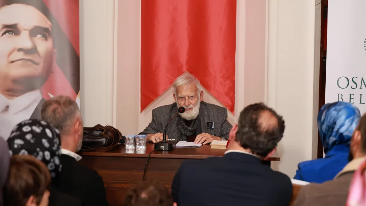Bursa'da Yahya Kemal'in fikir dünyasına yolculuk! Sadettin Ökten anlattı