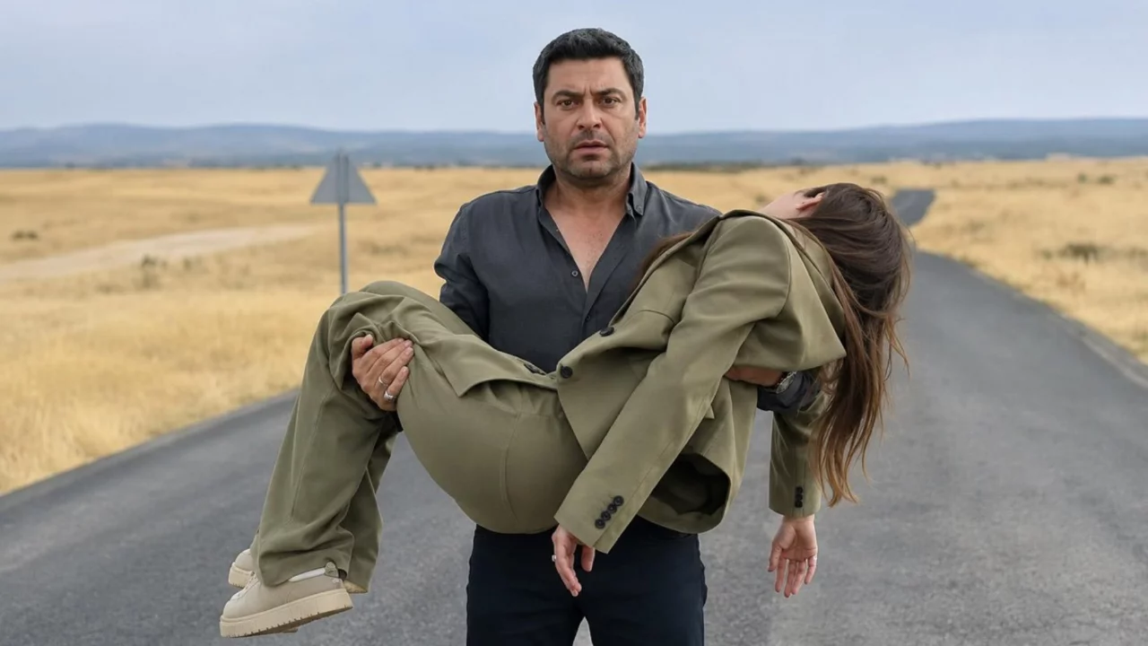 Uzak Şehir fragmanında gözden kaçan hata! Yarım milyon izlenen video silinince tepki yağdı