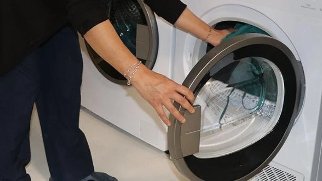 Çamaşırlar makineden kötü kokuyorsa dikkat! Sebebi düşündüğünüzden farklı olabilir