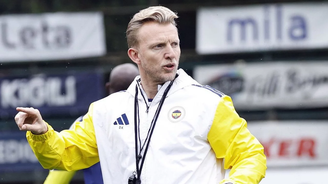 Fenerbahçe, Dirk Kuyt yönetiminde Göztepe'ye hazırlanıyor 