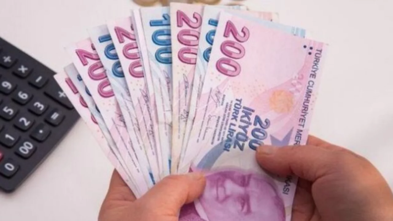 Emekli zammı SON DAKİKA! Emekli maaşına seyyanen zam yapılacak mı, refah payı verilecek mi?
