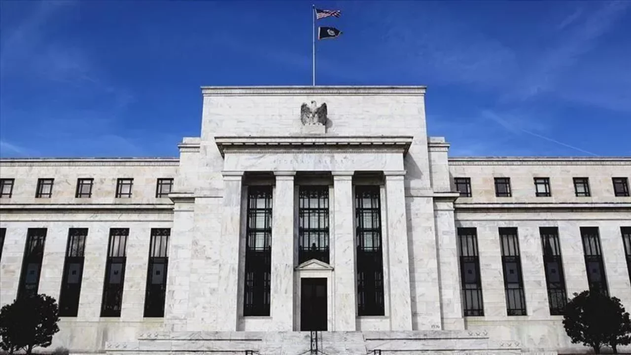 Piyasalar bu haberi bekliyordu! FED faiz kararını a&ccedil;ıkladı