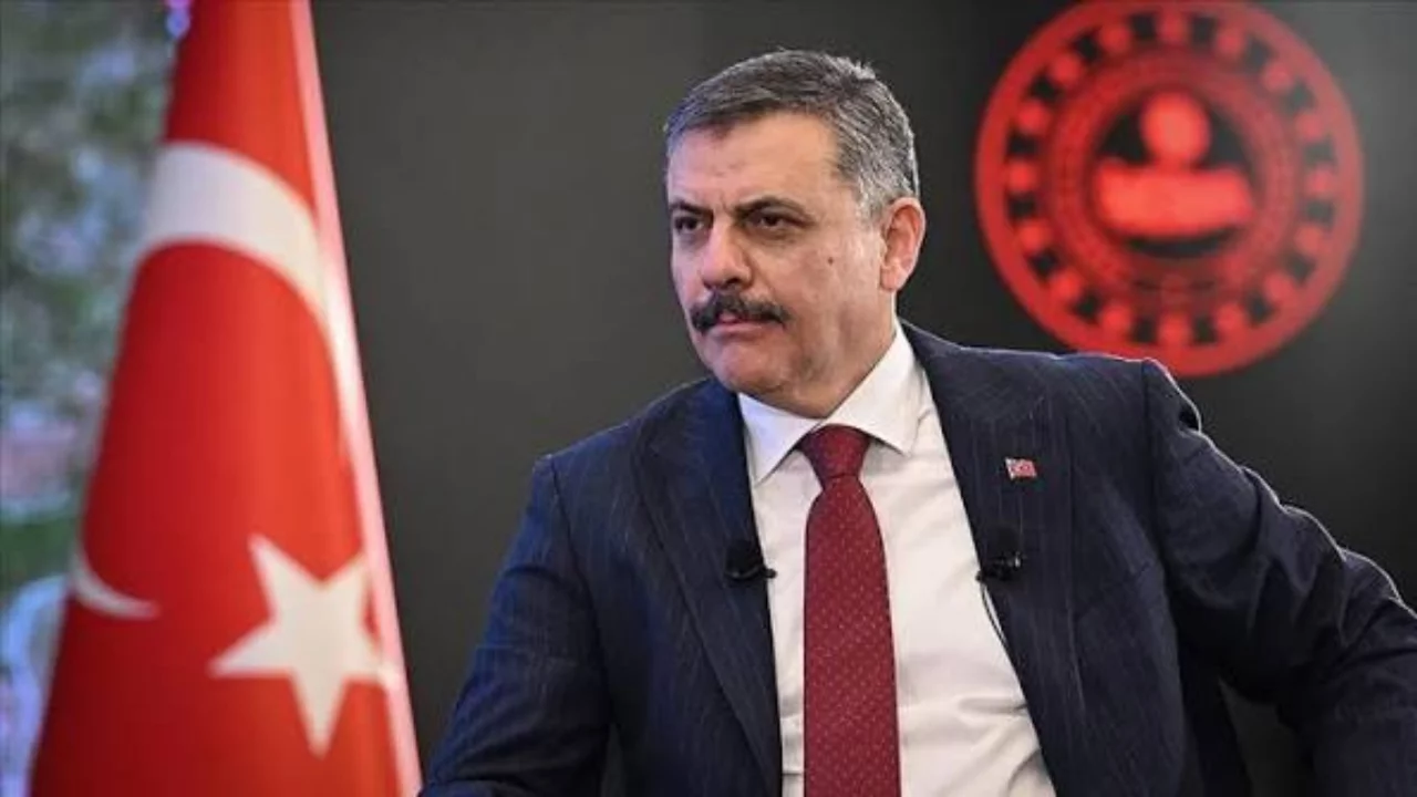 İ&ccedil;işleri Bakanı &Ccedil;ift&ccedil;i'den kuvvetli yağış uyarısı! 4 il i&ccedil;in turuncu alarm