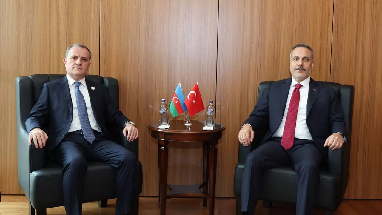 Bakan Fidan, Azerbaycanlı mevkidaşı Bayramov ile Ankara'da g&ouml;r&uuml;şt&uuml;