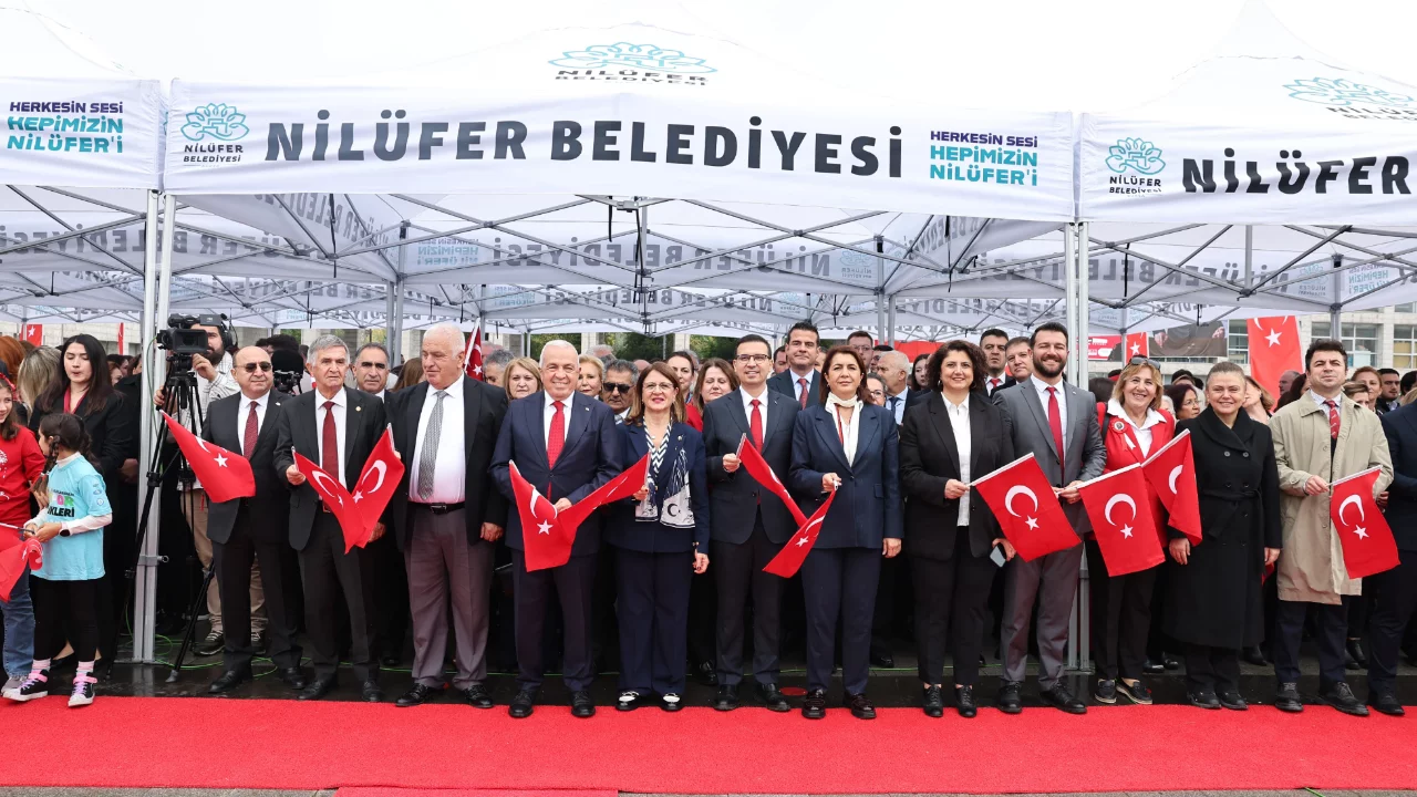 Nilüfer'de Cumhuriyet Bayramı'nın 103'üncü yıl coşkusu
