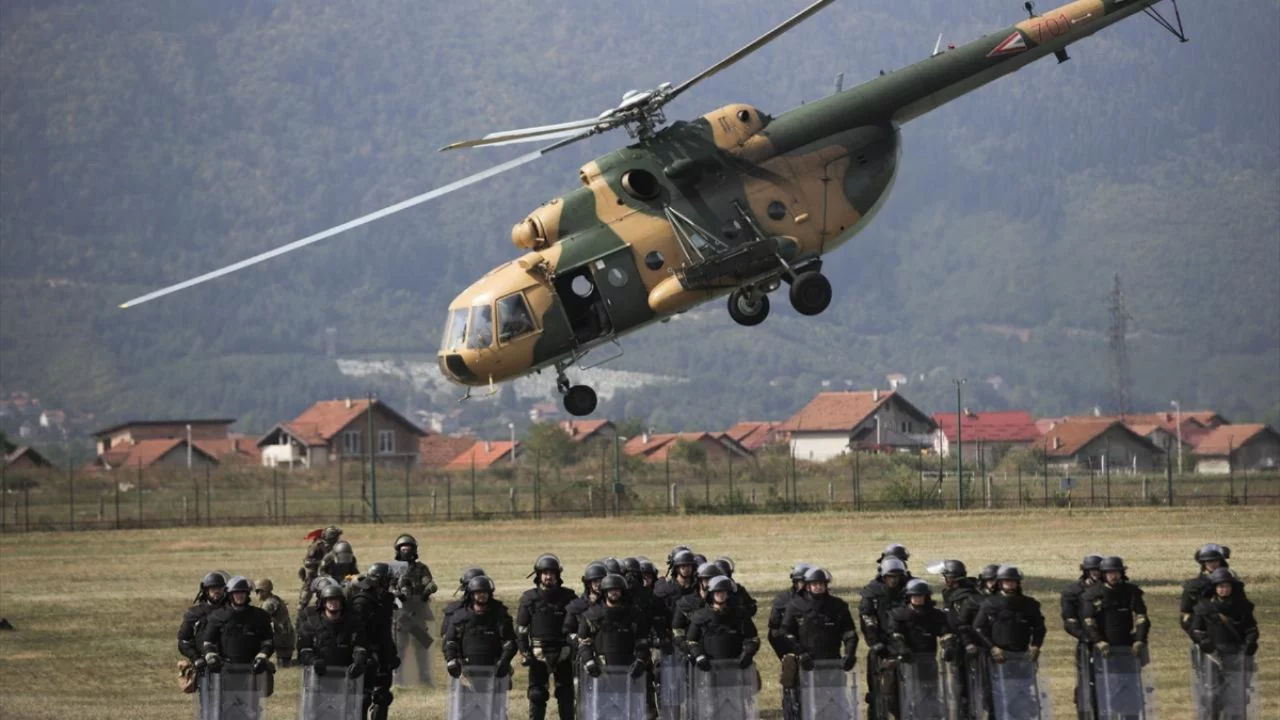 Bosna Hersek'te EUFOR'a Ait helikopter d&uuml;şt&uuml;: 4 &ouml;l&uuml;, 11 yaralı