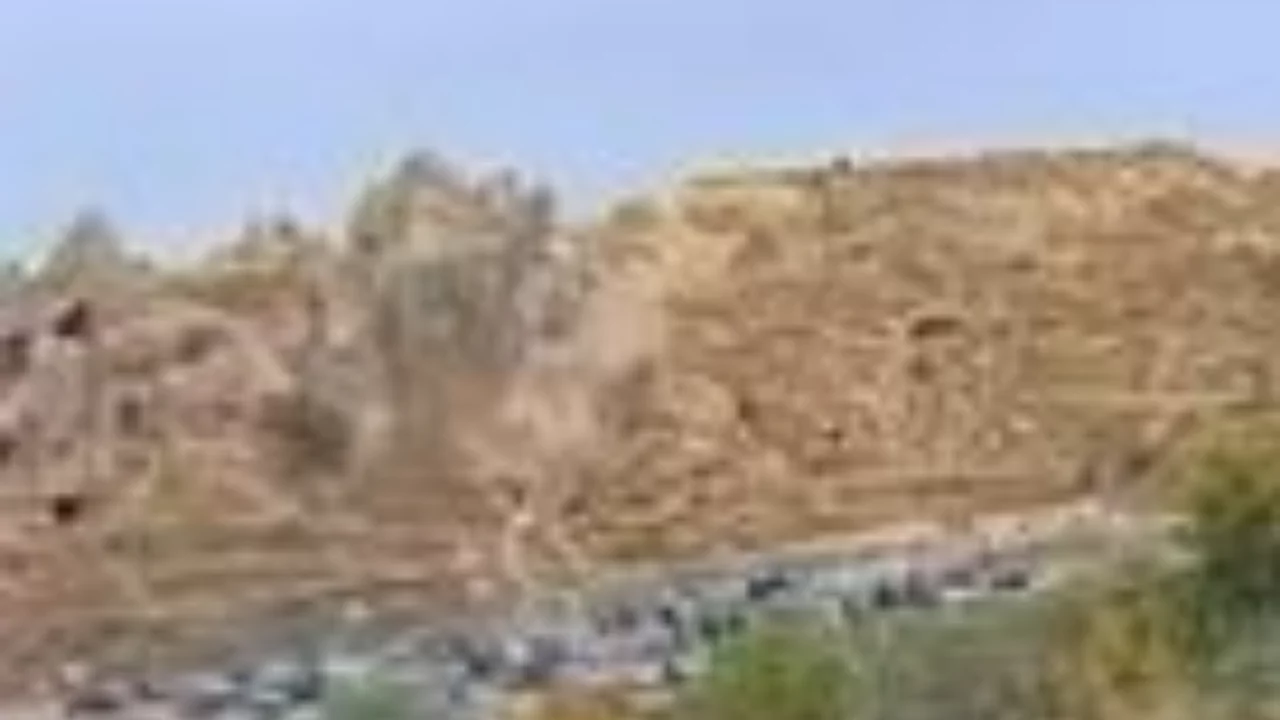 Göreme'de faciaya yol açan kaya düşmesi kamerada! Dehşet anları ortaya çıktı