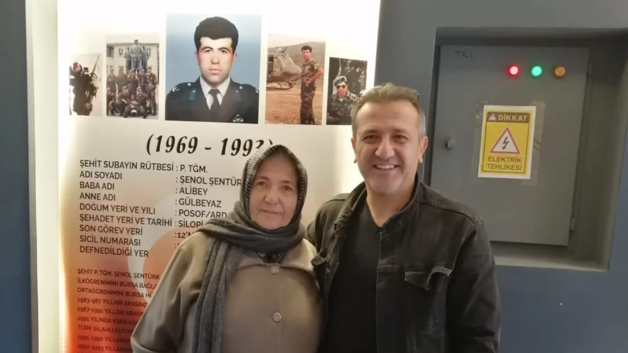 Bursa'da şehit teğmenin hatırası çocukları ısıttı!