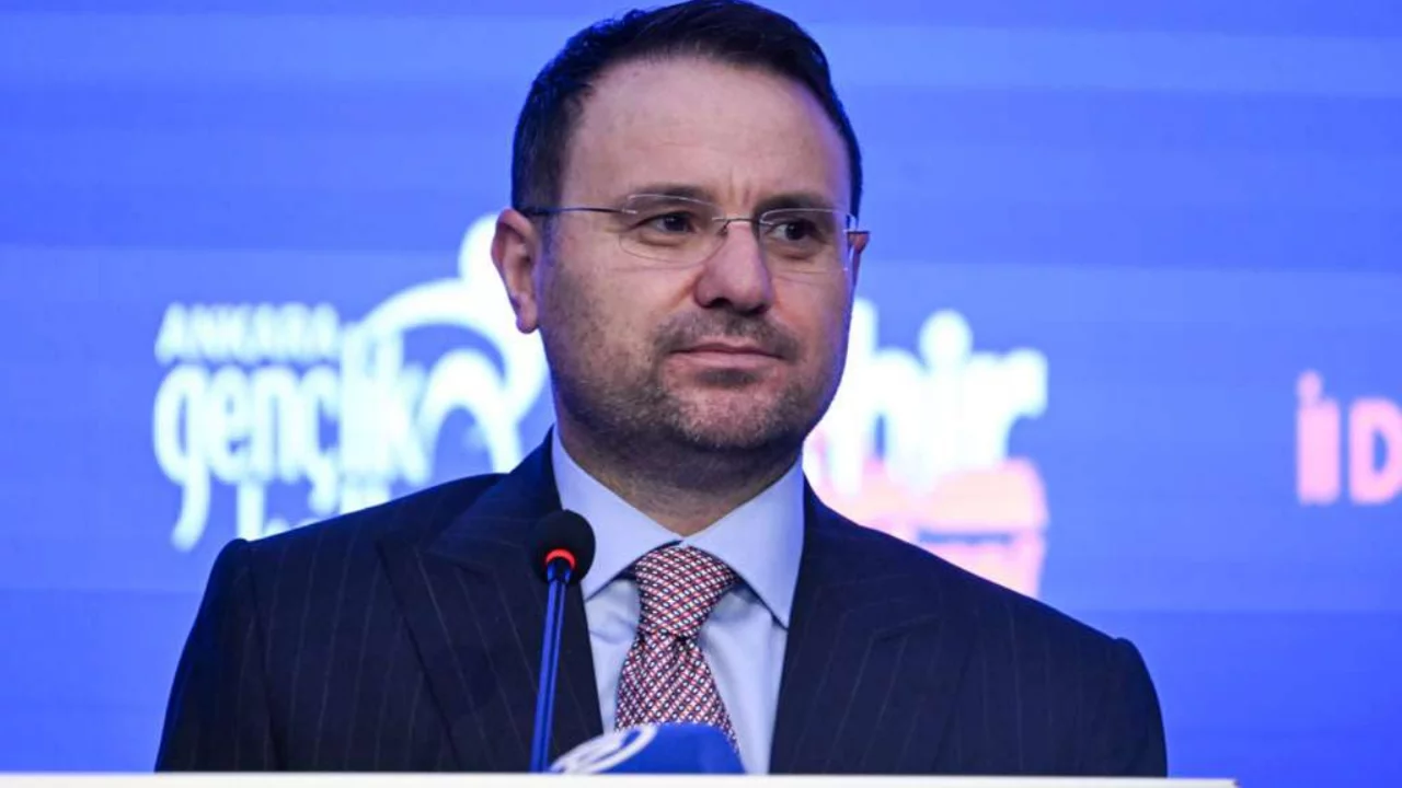 Bakan Gürlek: Gençlerimiz, çetelerin eline bırakılmayacak kadar değerlidir 