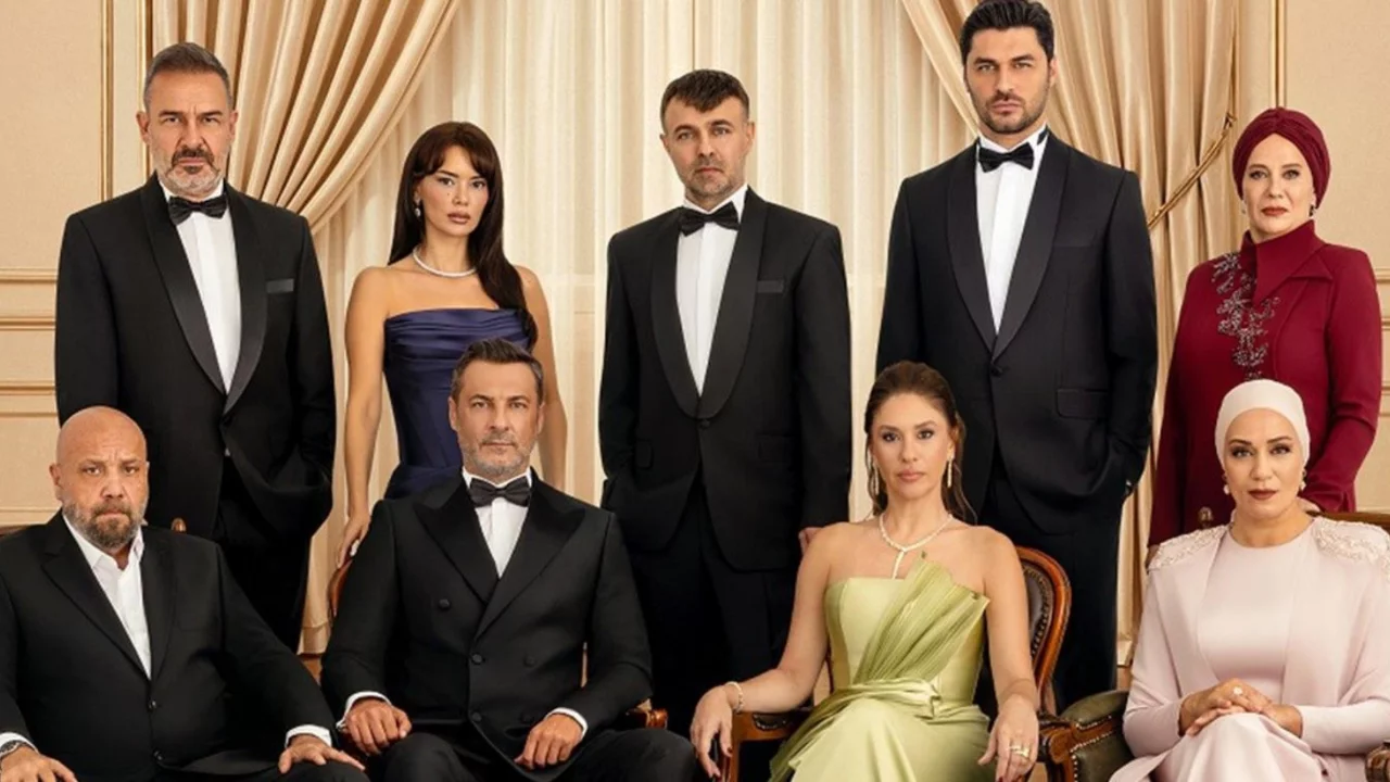 Kızılcık Şerbeti'nde beklenmedik veda! Murat Aygen ayrılık kararının nedenini a&ccedil;ıkladı