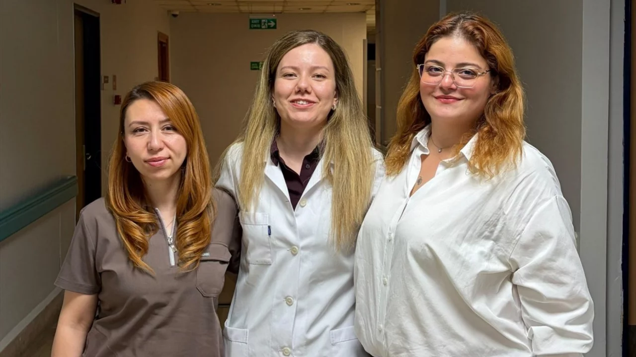 Asistan doktor 9 ayda 50, hemşire 1 yılda 30 kilo verdi