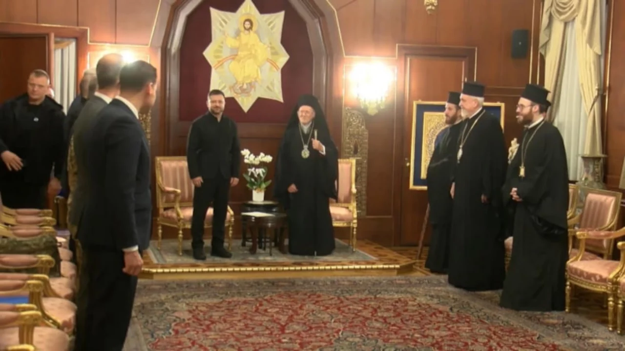 Vladimir Zelensky, Fener Rum Patrikhanesi'ni ziyaret etti 