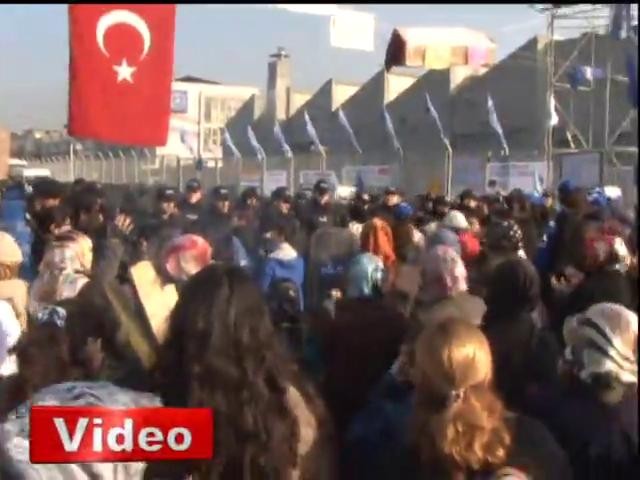 Şişecam işçileri eylem yaptı