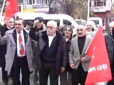 Levent Kırca Bursa'da kaza geçirdi