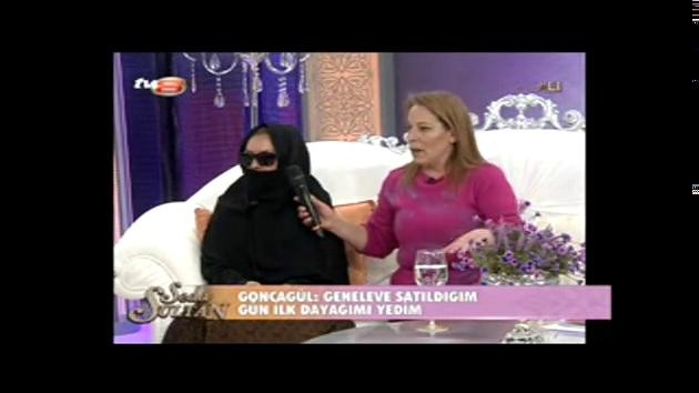 Seda Sayan'dan genelevde çalışan kadınlara aykırı sorular