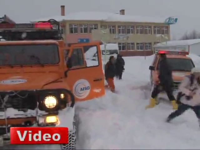 Öğrencilerin kar esareti sona erdi