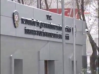Karadayı, karakola gidip imza attı