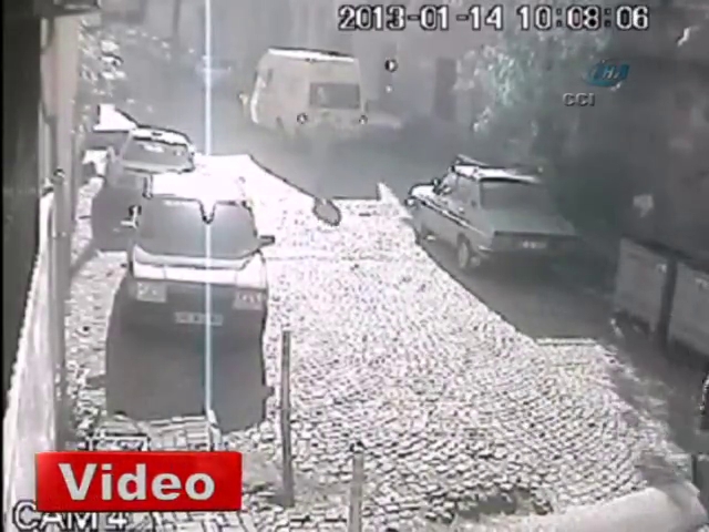 Bir saniye sonra ortalık toz duman!