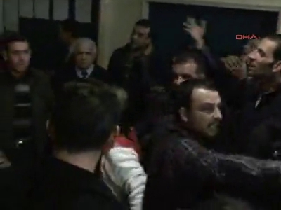 İşçiler eylem yaptı hastanede ameliyatlar durdu