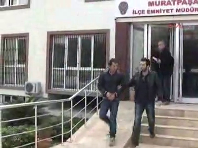 Elektronik eşya hırsızları yakalandı