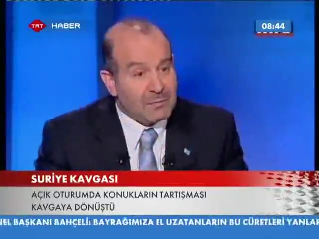 Canlı yayında Esad kavgası
