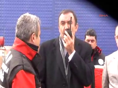 Direkten inmeyen eylemci sonunda ikna edildi