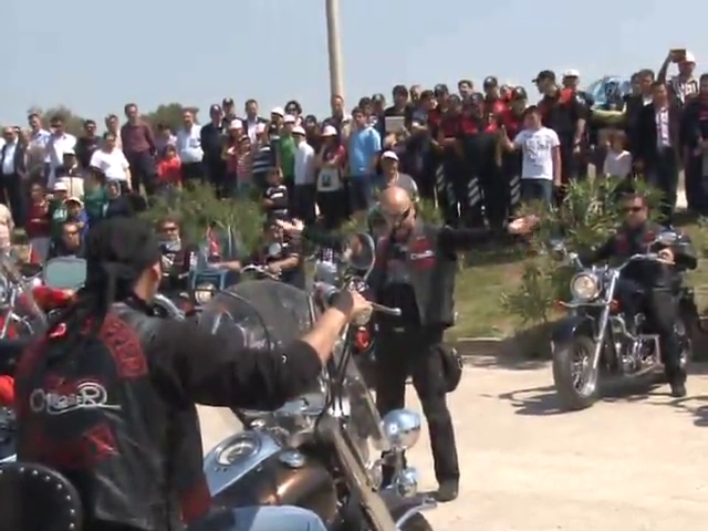 Bu da motosiklet senfonisi