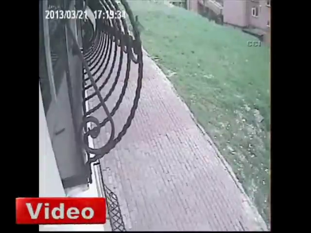 Kapkaççı kameraya yakalandı
