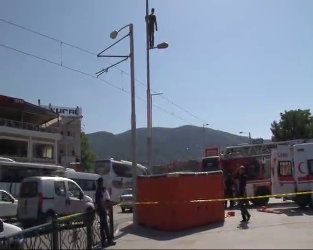 Bursa'da komedi gibi intihara teşebbüs