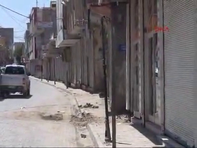 Kadın PKK'lının cenazesini kadınlar taşıdı