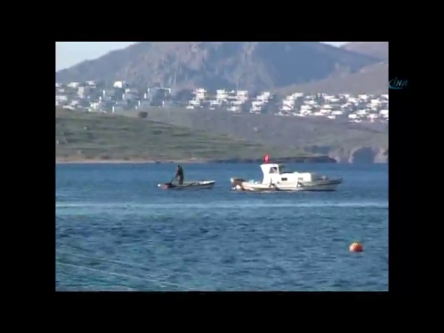 Bodrum'da kaçak teknesi battı: 15 kayıp