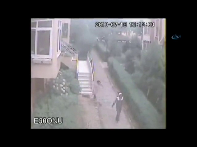 Sevgili hırsızlar kameralardan kaçamadı
