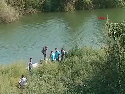 "Bakın size nasıl yüzülür öğreteyim" dedi ama...