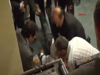 Valinin veda yemeğinde kalp krizi geçiren iş adamı öldü