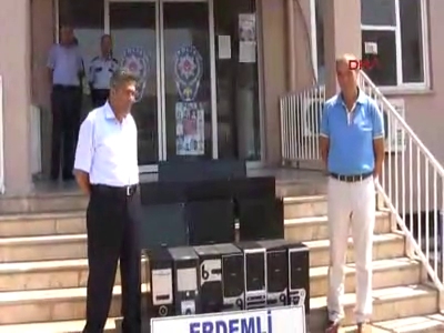 Belediyenin bilgisayarlarını çalan hırsızlar yakalandı