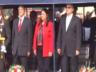 Komandoların geçişi ilgiyle izlendi