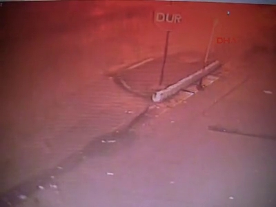 Bursa'daki kazada araçtan böyle fırlamış!