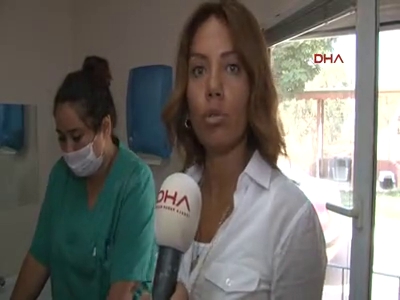 Ayağı kırılan ördeğe fizik tedavi