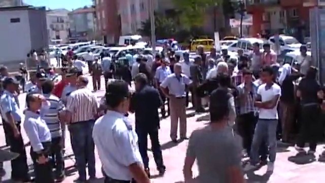 Eski koca dehşeti: 3 ölü, 2 yaralı