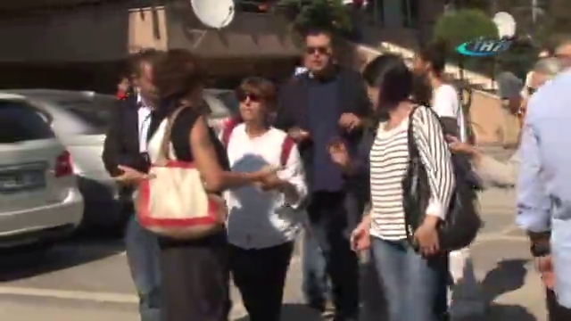 Tuncel Kurtiz’in eşi böyle gözyaşı döktü