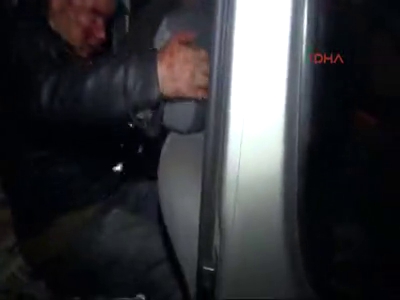 Sarkıntılık yaptığı suçlamasıyla darp edilip bıçaklandı