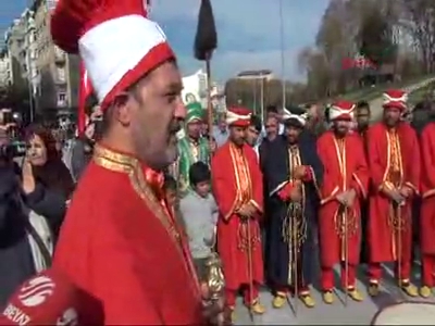 Mehteranlar Erdoğan için besteledikleri marşı çaldı