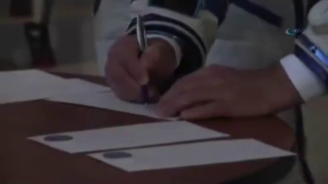 Olimpiyat meşalesi uzaya gönderildi