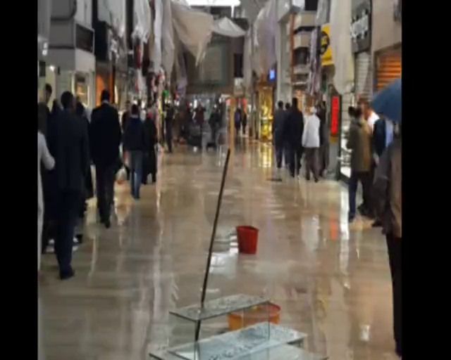 Bursa Kapalı Çarşı’ya deniz geldi!