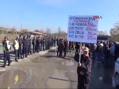 Bulgar polisinden hayvancılık yapanlara sert müdahale