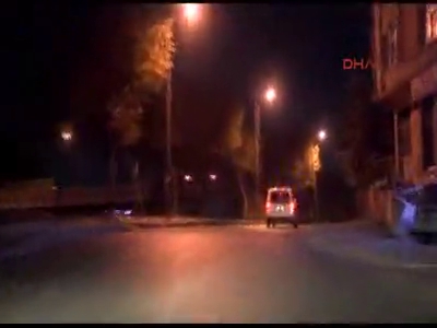 Sancakte'den Esenler'e hırsız-polis kovalamacası