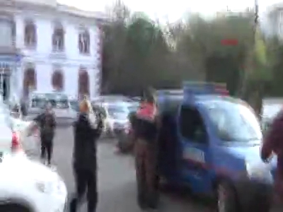 Daha önce karısını vuran adam bu sefer gelinini boğdu!