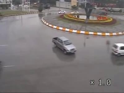 Kaza anları MOBESE'de