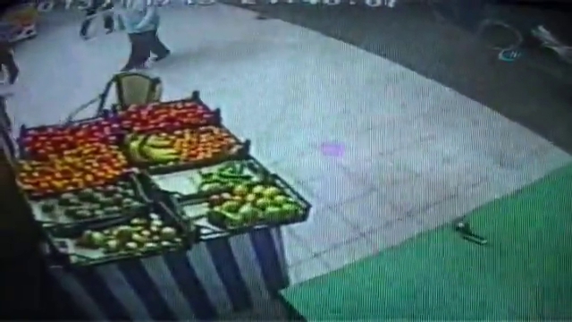 Eniştesini böyle bıçakladı