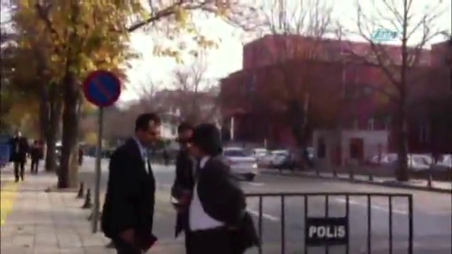 Başbakanlıkta canlı bomba paniği